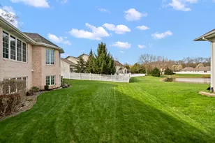 1552 Jade Blvd, Valparaiso, IN 46385 - Photo 35