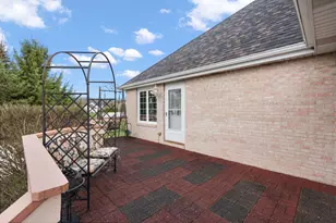 1552 Jade Blvd, Valparaiso, IN 46385 - Photo 33