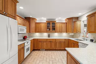 1552 Jade Blvd, Valparaiso, IN 46385 - Photo 13