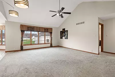 1552 Jade Boulevard, Valparaiso, IN 46385 - Photo 3