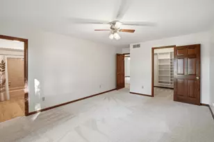 3921 Bonnie Dr, Crown Point, IN 46307 - Photo 19