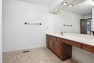 3921 Bonnie Dr, Crown Point, IN 46307 - Photo 25