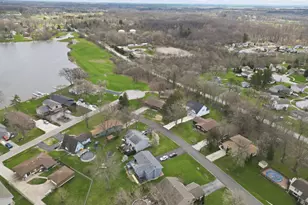 3921 Bonnie Dr, Crown Point, IN 46307 - Photo 51