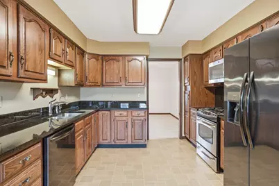 3921 Bonnie Drive, Crown Point, IN 46307 - Photo 9