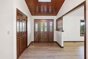 3921 Bonnie Dr, Crown Point, IN 46307 - Photo 7