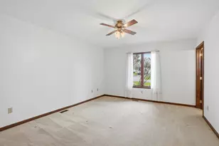 3921 Bonnie Dr, Crown Point, IN 46307 - Photo 25