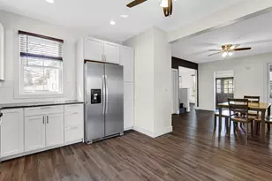 701 Ridge St, La Porte, IN 46350 - Photo 9