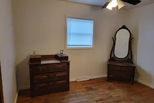 601 Gatewood Dr, Lowell, IN 46356 - Photo 15