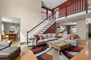 24 Kincraig Dr, Valparaiso, IN 46385 - Photo 9