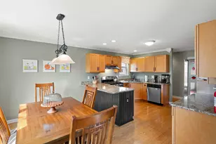 24 Kincraig Dr, Valparaiso, IN 46385 - Photo 13