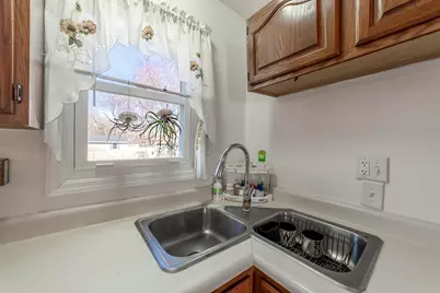 213 E Jefferson Street, Westville, IN 46391 - Photo 9