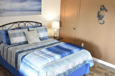 308 Outlook Cove Drive, La Porte, IN 46350 - Photo 23