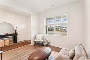 10651 Whitney Pl, Crown Point, IN 46307 - Photo 5