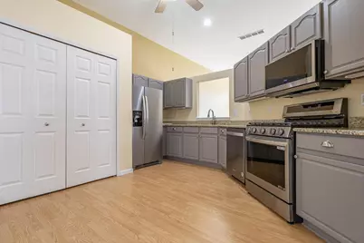 1606 Geranium Circle, Valparaiso, IN 46383 - Photo 7