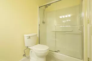 1606 Geranium Cir, Valparaiso, IN 46383 - Photo 19