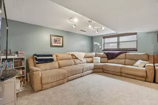 3726 W 79th Ave, Merrillville, IN 46410 - Photo 9