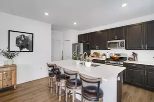 3901 Iron Gate Dr, Valparaiso, IN 46385 - Photo 5