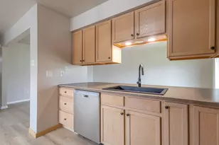 1177 Millpond Rd, Valparaiso, IN 46385 - Photo 13