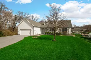 2463 W Rue Du Lac Ct, La Porte, IN 46350 - Photo 3