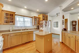 2463 W Rue Du Lac Ct, La Porte, IN 46350 - Photo 7