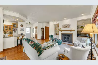 2463 W Rue Du Lac Court, La Porte, IN 46350 - Photo 13