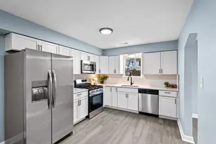 208 E Ave A, Griffith, IN 46319 - Photo 9