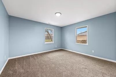 208 E Avenue A, Griffith, IN 46319 - Photo 15