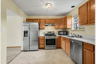 2734 Locust Street, Portage, IN 46368 - Photo 11