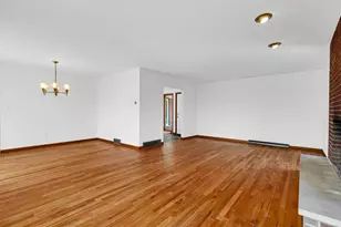 2212 SW Rd, La Porte, IN 46350 - Photo 9