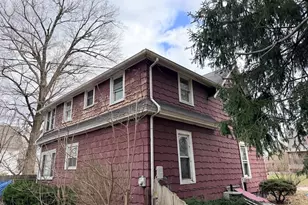 302 G St, La Porte, IN 46350 - Photo 5