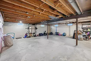 51 Goldenrod Dr, Valparaiso, IN 46385 - Photo 19