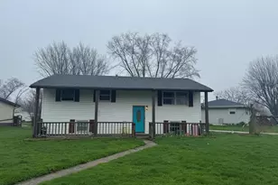 2541 Patricia St, Portage, IN 46368 - Photo 1