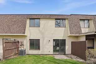 6040 Virginia St, Merrillville, IN 46410 - Photo 19