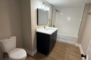 2933 W 38th Pl, Hobart, IN 46342 - Photo 11