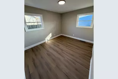 2933 W 38th Place, Hobart, IN 46342 - Photo 17