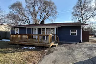 2933 W 38th Pl, Hobart, IN 46342 - Photo 1