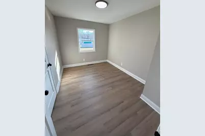 2933 W 38th Place, Hobart, IN 46342 - Photo 15