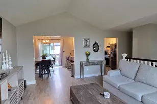 1367 Dixon Pkwy, Chesterton, IN 46304 - Photo 11