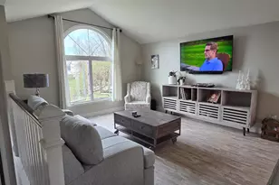 1367 Dixon Pkwy, Chesterton, IN 46304 - Photo 9