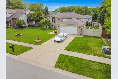 1367 Dixon Pkwy, Chesterton, IN 46304 - Photo 1
