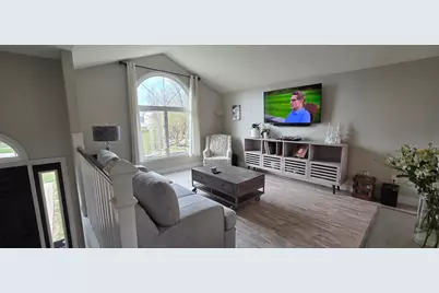 1367 Dixon Pkwy, Chesterton, IN 46304 - Photo 9