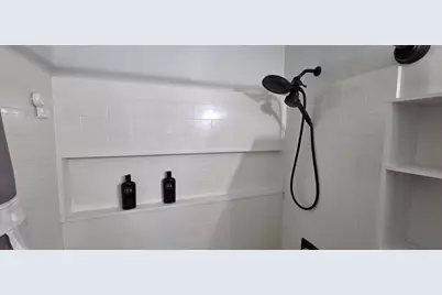 1367 Dixon Pkwy, Chesterton, IN 46304 - Photo 37