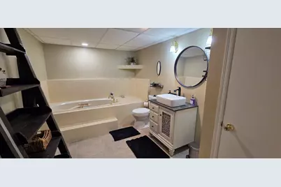 1367 Dixon Pkwy, Chesterton, IN 46304 - Photo 59