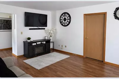 3476 E 69th Avenue, Merrillville, IN 46410 - Photo 3