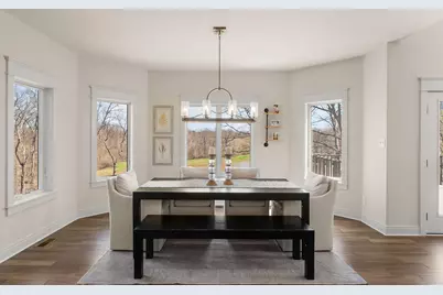 359 W Sandhurst Drive, Valparaiso, IN 46385 - Photo 13