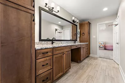 359 W Sandhurst Drive, Valparaiso, IN 46385 - Photo 25