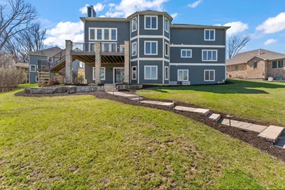 359 W Sandhurst Drive, Valparaiso, IN 46385 - Photo 41