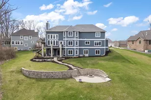 359 W Sandhurst Dr, Valparaiso, IN 46385 - Photo 47
