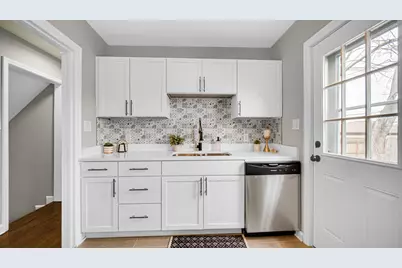 7339 Jefferson Avenue, Hammond, IN 46324 - Photo 5