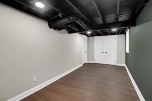 7339 Jefferson Ave, Hammond, IN 46324 - Photo 17